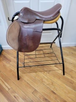 Crosby PDN 17.5" Wide