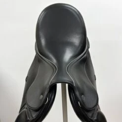 No Name Butterfly Claudia 18" W -Amigo Sales Store img 0228 2