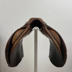 CWD SE02 17.5" M -Amigo Sales Store img 0583