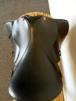 N/A SDL Dressage 18" MW -Amigo Sales Store img 20230920 112704