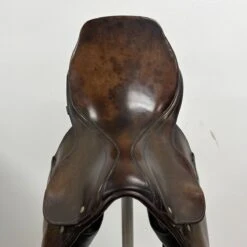 Courbette Merkur-DL 17" M -Amigo Sales Store img 3680