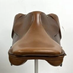 Crosby Selle Francaise 17.5" M -Amigo Sales Store img 3795